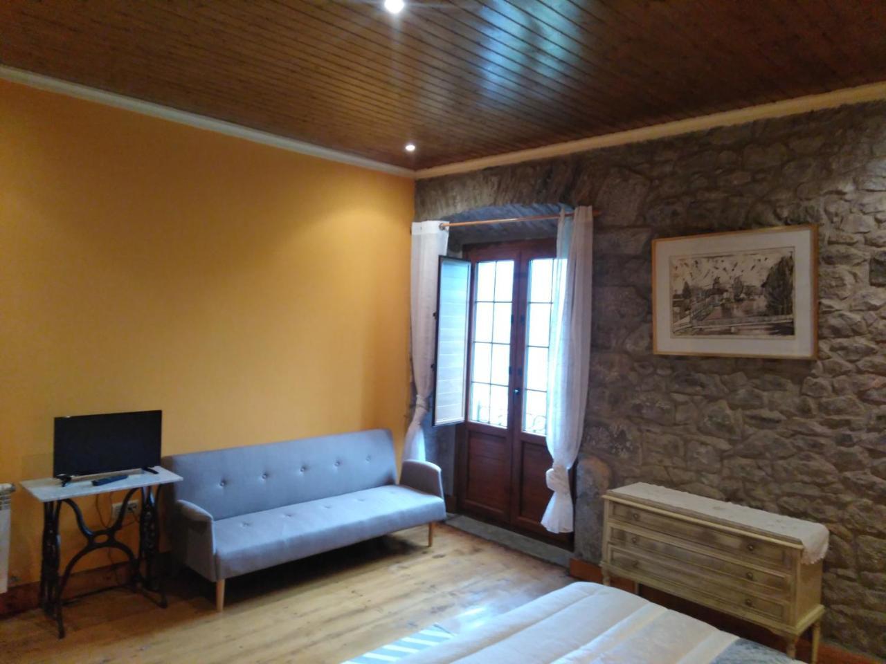 Agroturismo La Casona De Belmonte Ovinana  Bagian luar foto
